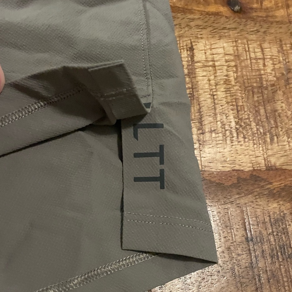 Lululemon License to Train Shorts 5” - Picture 3 of 8